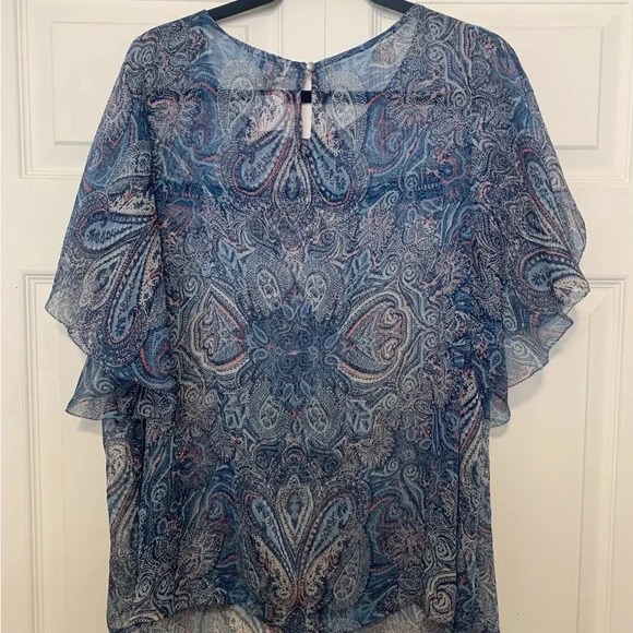 1X Sonoma Sheer Paisley print short flutter sleeve blouse.  100% polyester - Picture 3 of 5